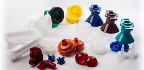 Kunststoffeinspritzform für die Medizinproduktindustrie